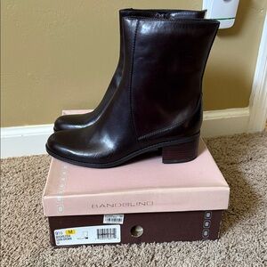 Bandolino Women's Dark Brown Ankle Booties